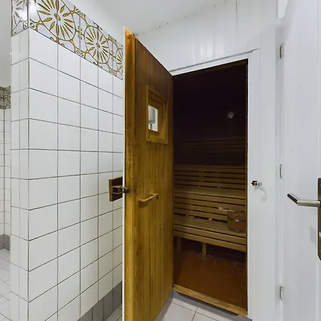 Watt'n Glueck Wrixum