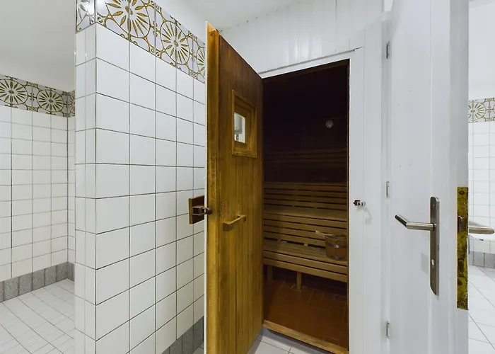 Watt'n Glueck Wrixum